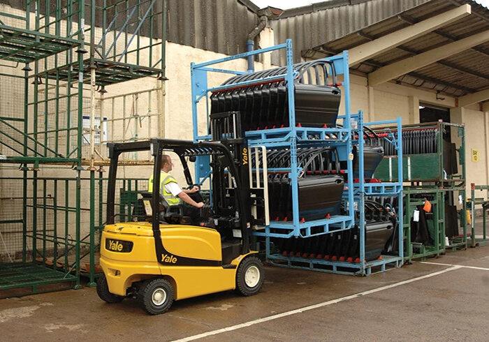 CARRELLI ELEVATORI ELETTRICI